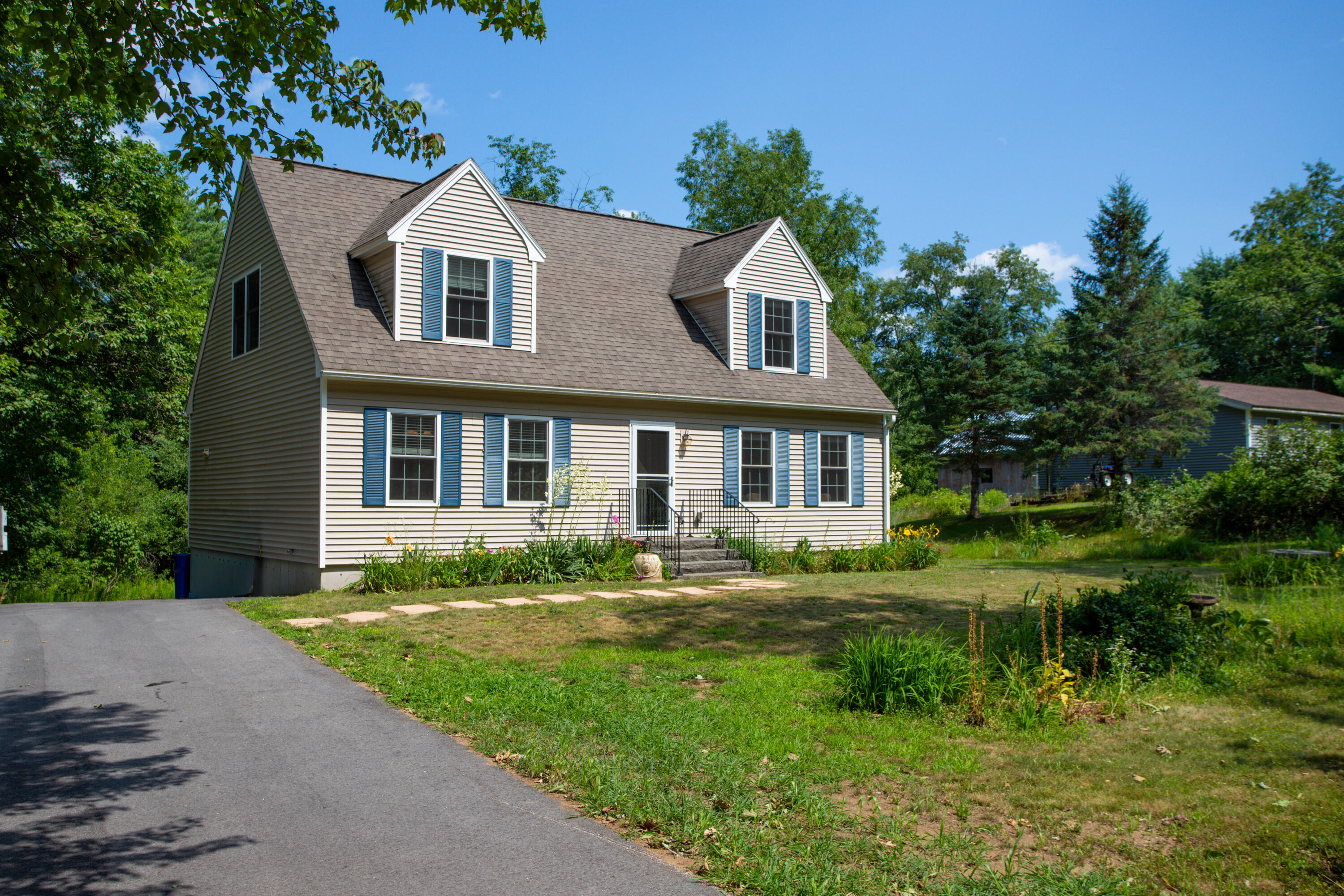 138 Long Swamp Road