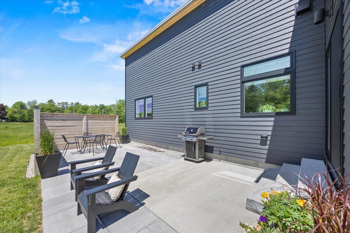 4 Leeward Meadows