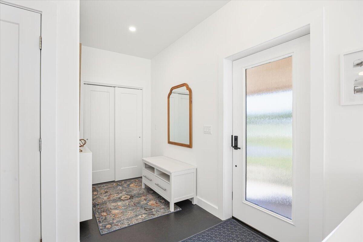 4 Leeward Meadows