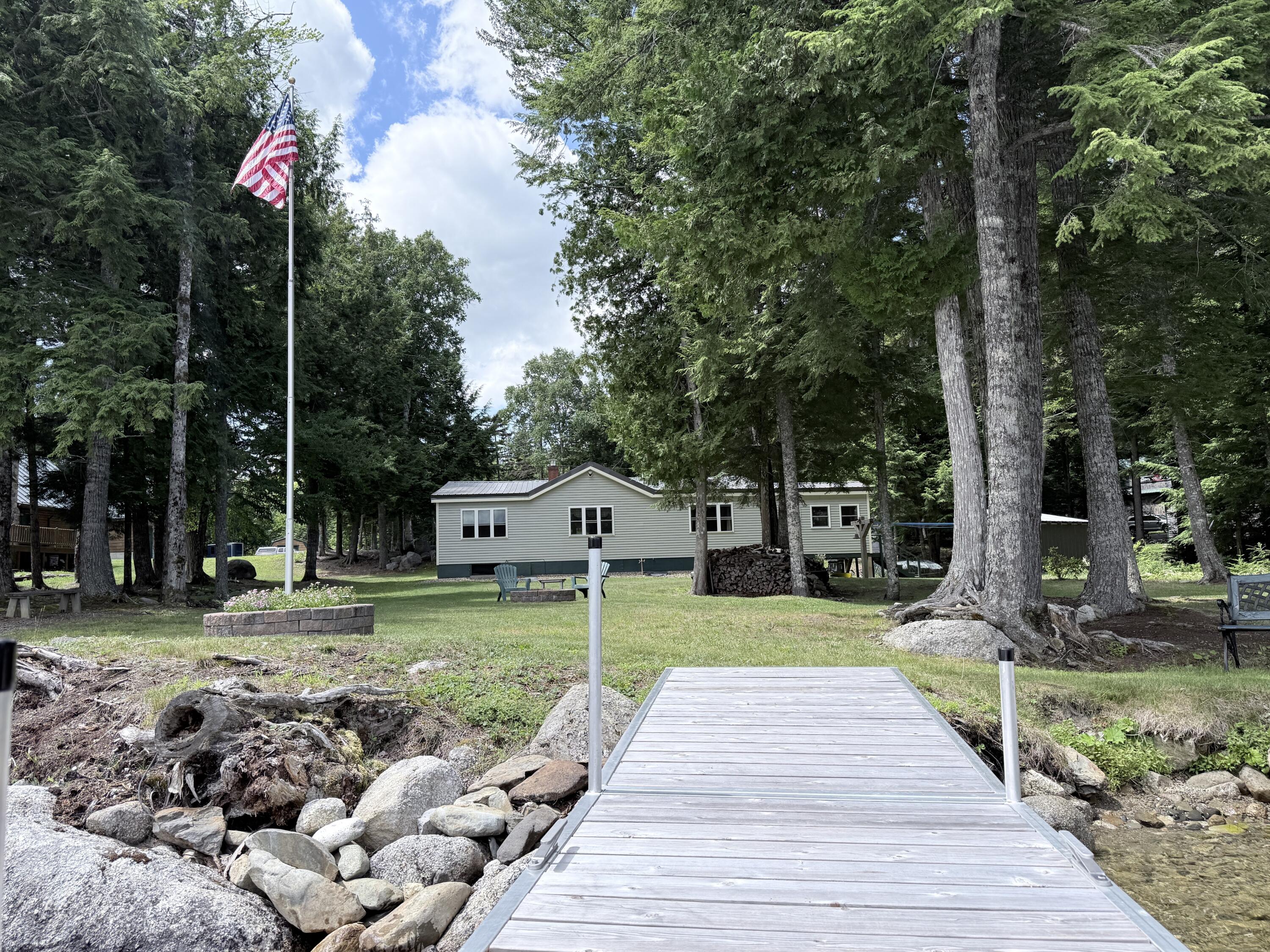 64 Brooks Lane