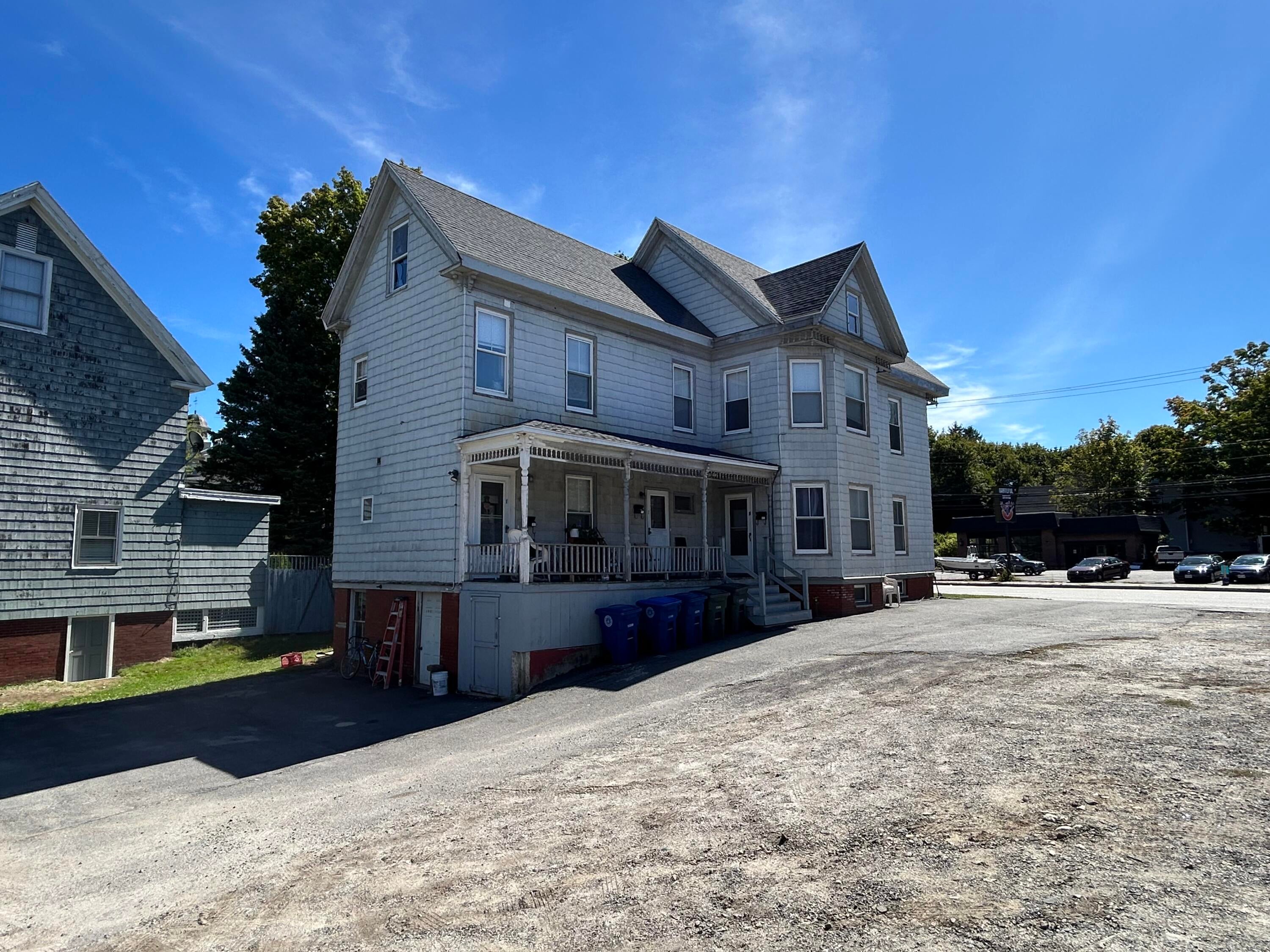 383 Main Street