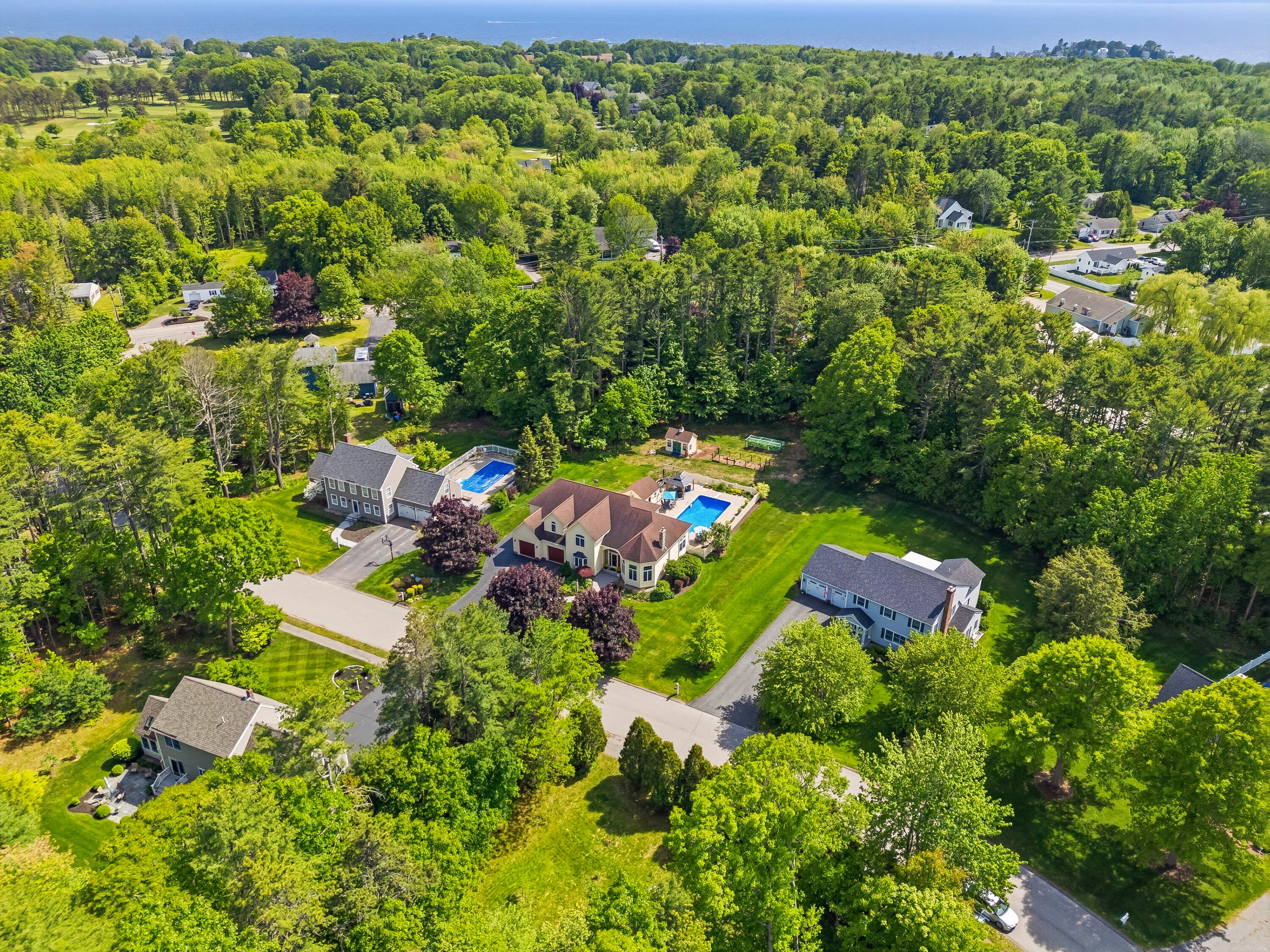 4 Cottagewood Lane