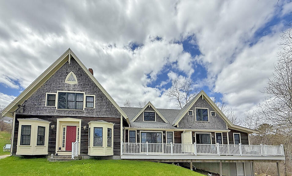 11 Overlook Road
