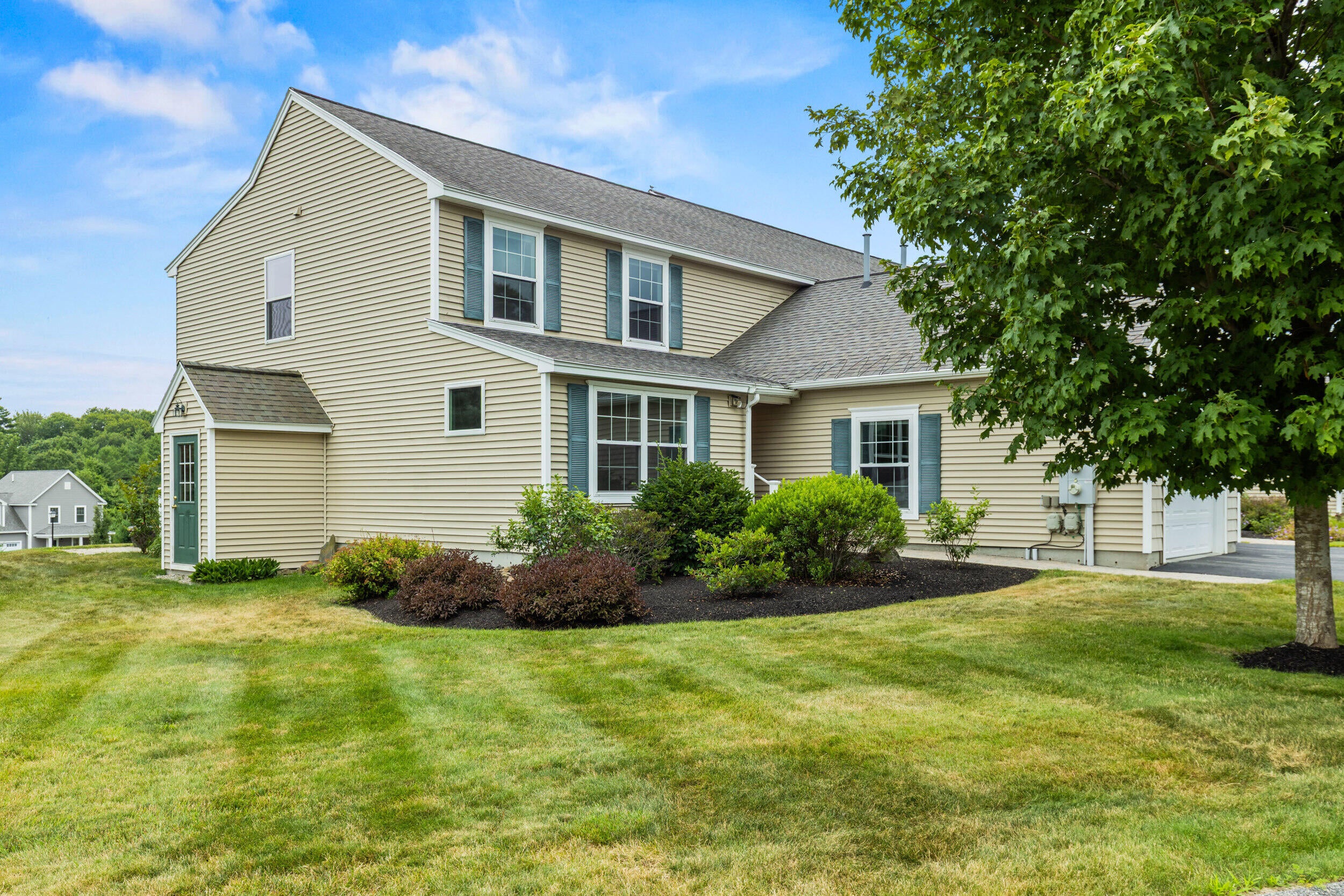57 Ridgefield Drive 33