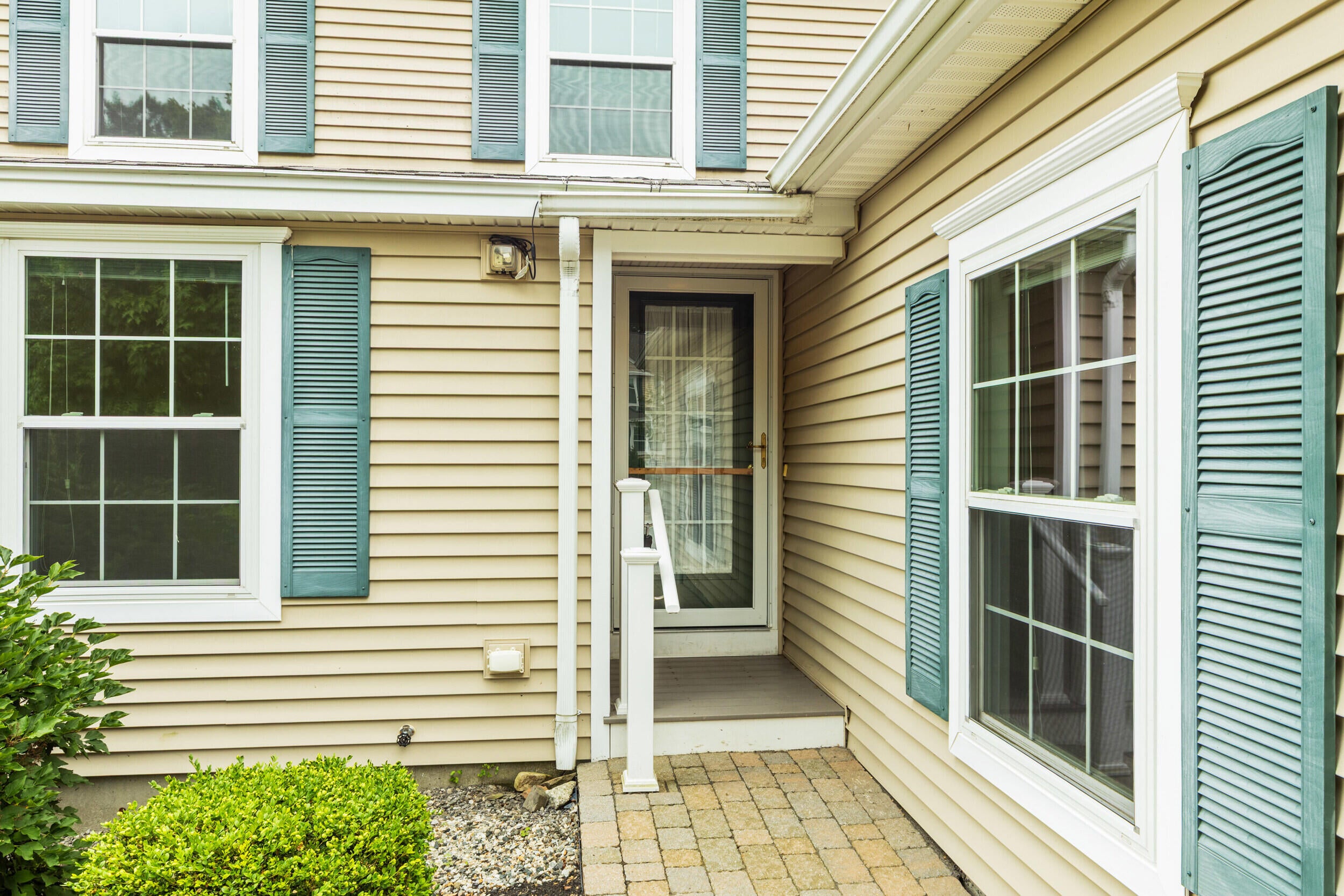 57 Ridgefield Drive 33