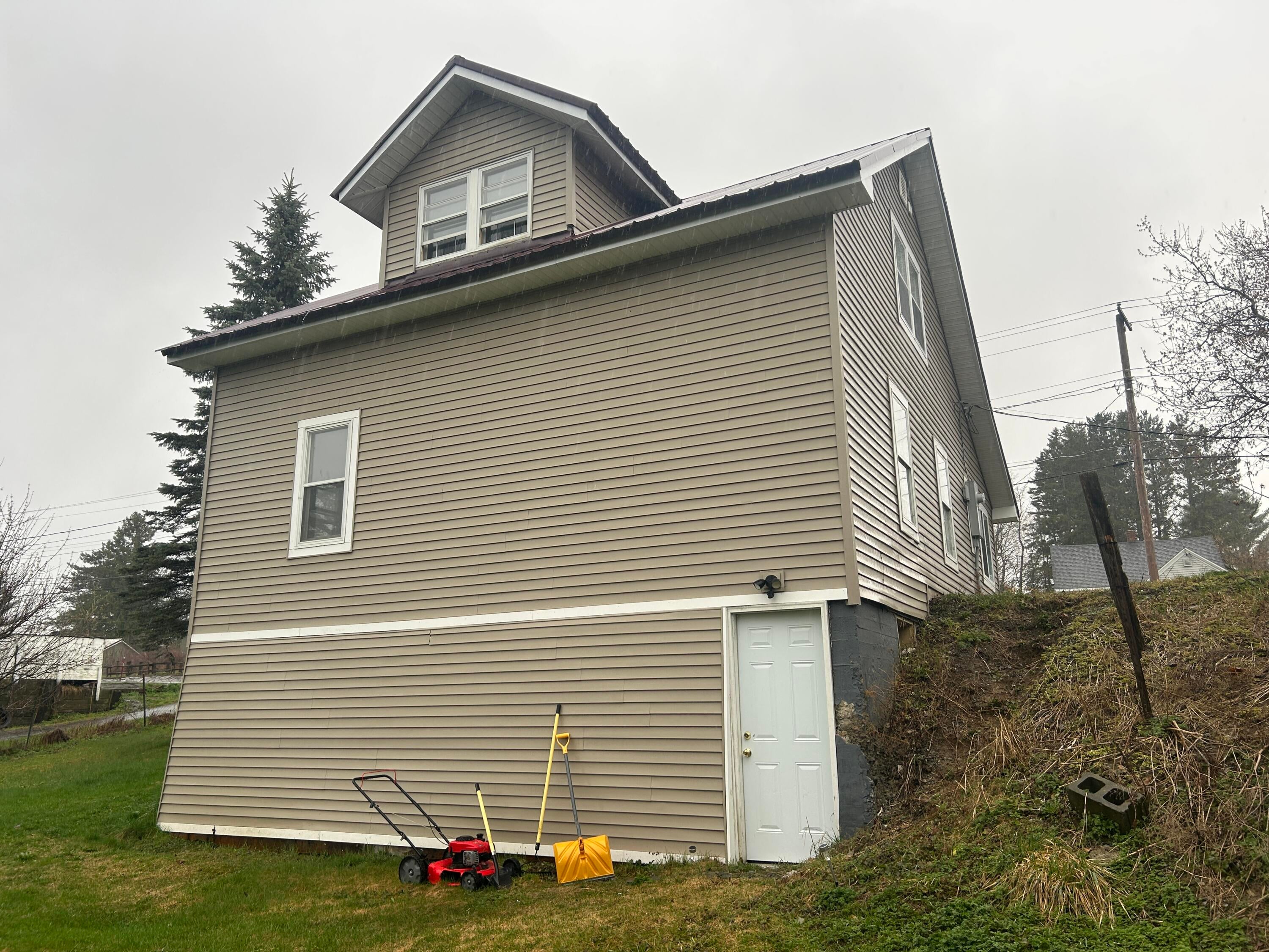 43 Spring Street