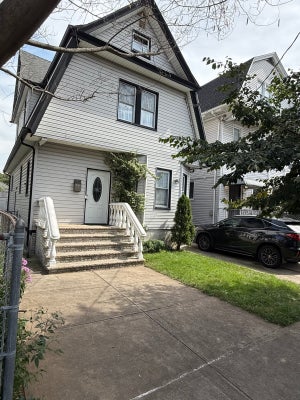 ADDRESS PRIVATE, RICHMOND HILL, NY  - Image 09f87d115d8a3f3f18cdb01a0e95511d/99490929