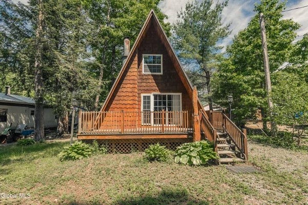 103 FLORENCE AVE, MAYFIELD, NY 12117 - Image 186e122fb6cd8a0c4a03753f1d091a6a/2295860046