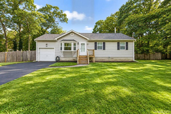 156 ORCHID DR, MASTIC BEACH, NY 11951 - Image 52dfbcbbee752104fa3250025be6bb40/1784550100