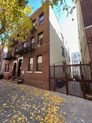 31-49 33RD ST, ASTORIA, NY 11106 - Image 61ab4d5eda8e08ee3298d9fd0eb0528e/516695827