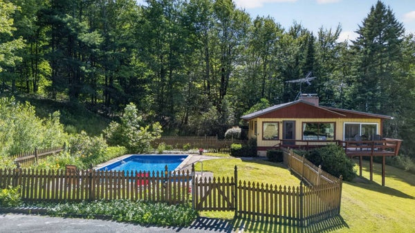 298 MEADE RD, CHARLOTTEVILLE, NY 12036 - Image 735d805b9a5dfdc2ea0d9779f4a84286/2808381261
