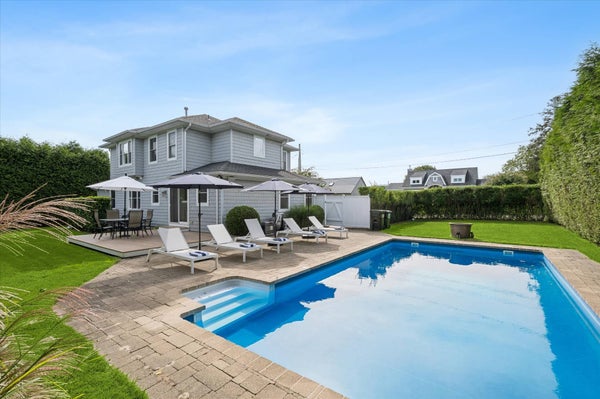 8 POWERS DR, SOUTHAMPTON, NY 11968 - Image 767495d927af8ff87dda6dcc99c4eae9/1406915437
