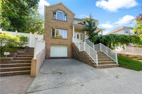 38 BAYVIEW AVE, STATEN ISLAND, NY 10309 - Image 7a07d8af362452f4f4f891699fe9612e/3286995810