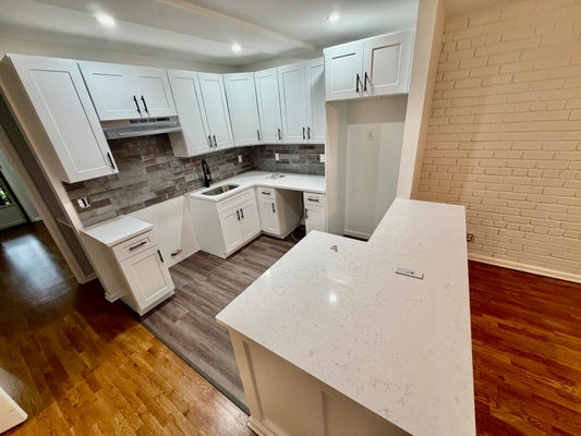 115 STONELEA PL, NEW ROCHELLE, NY 10801 - Image 9247228eb6d4e134f9a78c337cb323d0/1049593162