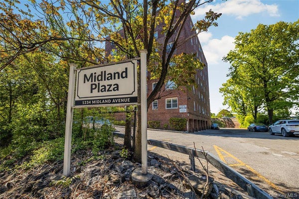 1234 MIDLAND AVE APT 6E, BRONXVILLE, NY 10708 - Image a2b2913f90498f3d918493a82ec0d23d/846808960