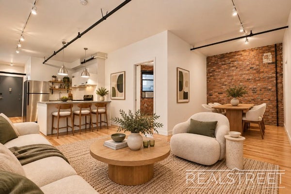 337 KENT AVE APT 2D, BROOKLYN, NY 11249 - Image b740724202e7cdda67b4c57f1f3f32fa/1724091004