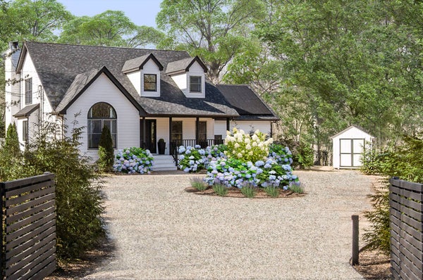 245 MARYS LN, SOUTHAMPTON, NY 11968 - Image bfad5353b155e0f5eab97788046f9c21/322253534
