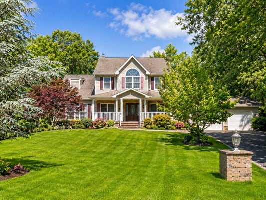 91 BARNES RD, MANORVILLE, NY 11949 - Image e032a1ab515c7cee7c11db10e17d1496/994304381
