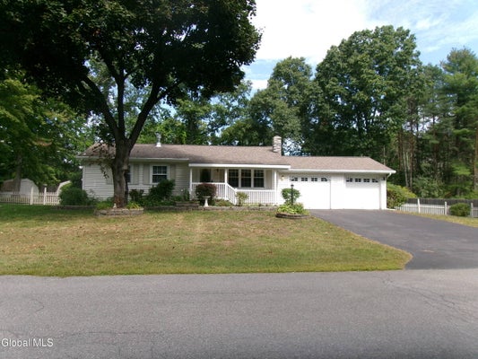 62 MARGARET DR, BALLSTON SPA, NY 12020 - Image e42bb3bd261feb4807a0c8ff82e787b2/2452488258