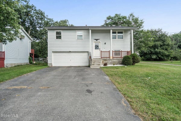 35 MARKET ST, SCHENECTADY, NY 12302 - Image ef40e2575af1b284816f9e2a09d2c699/621303879