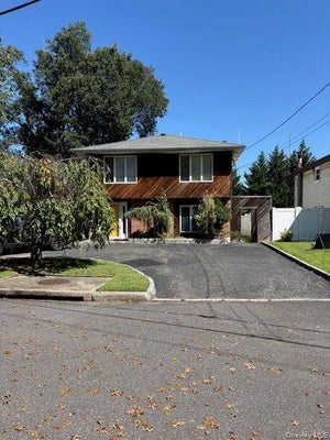 48 MILLAND DR, NORTHPORT, NY 11768 - Image ff3fa11d1098a782aeba75189f8a9a7d/674883225