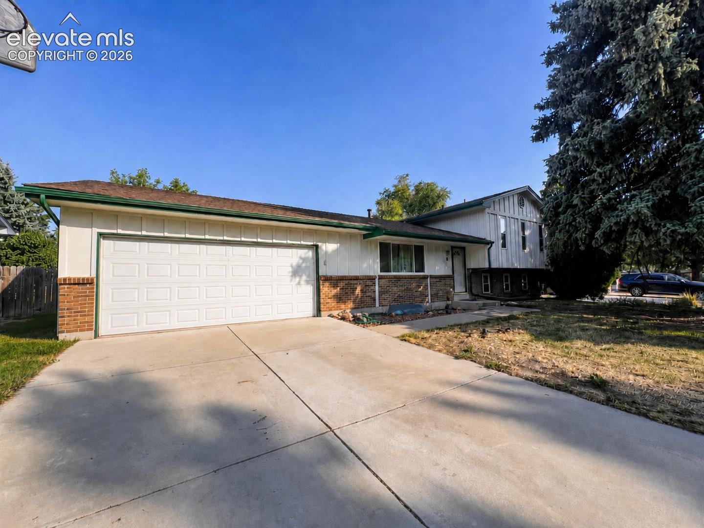 3035 W Whileaway Circle