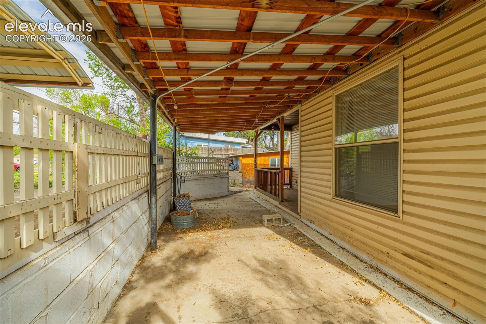 416 W Platte Avenue