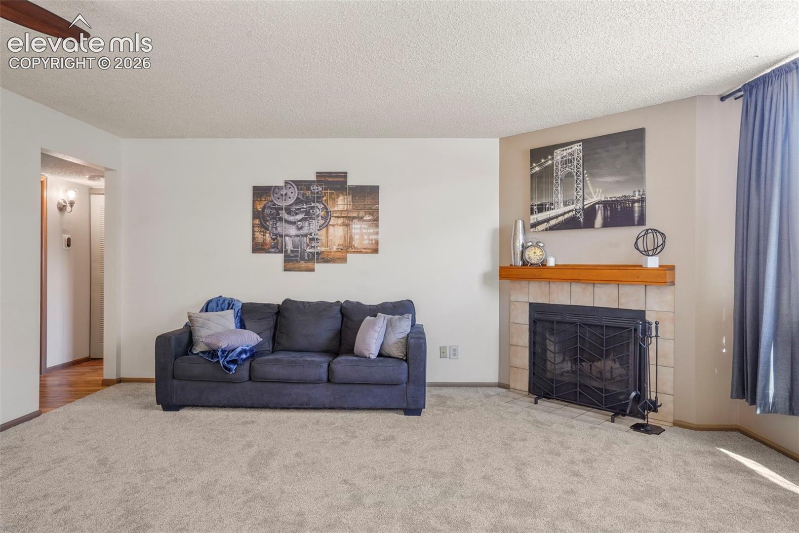 5702 W Asbury Place 102