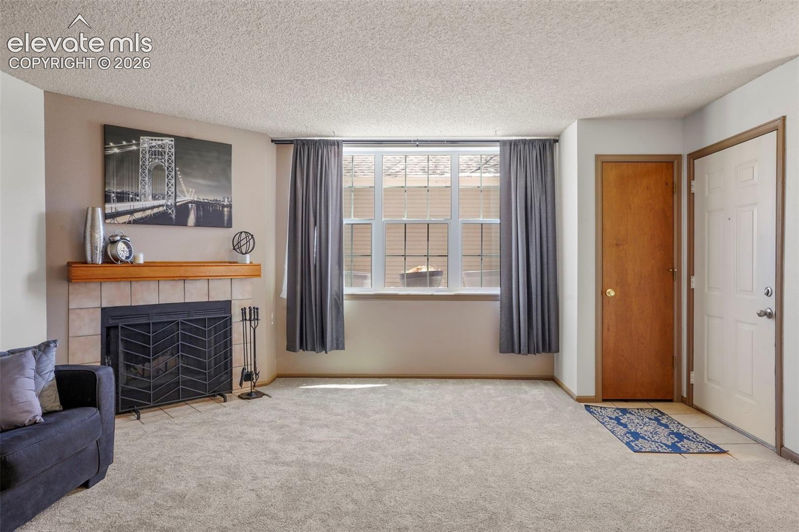 5702 W Asbury Place 102