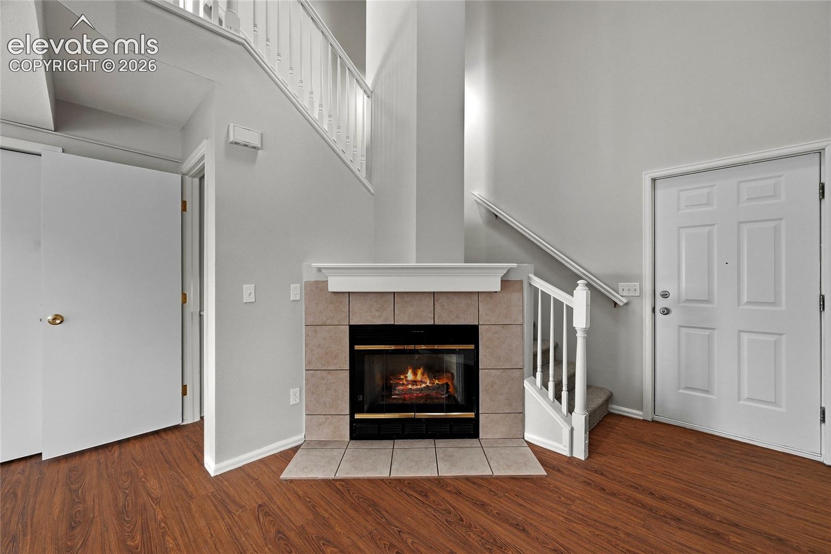 1010 Magic Lamp Way F