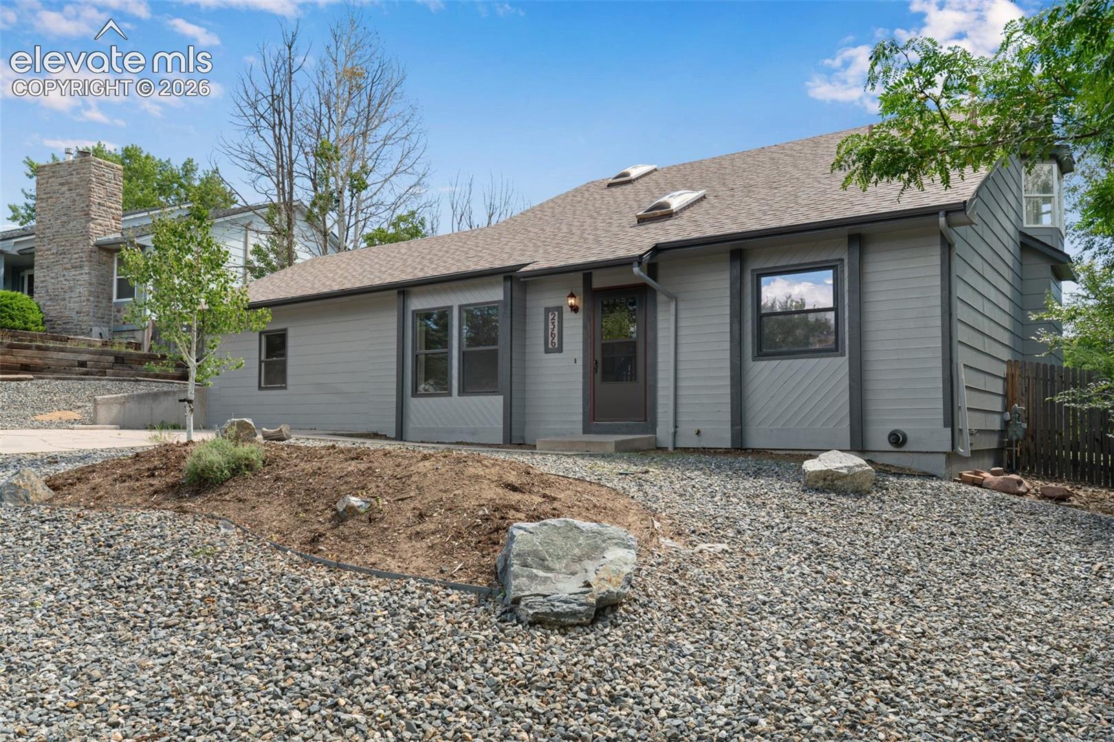 2366 Distinctive Drive