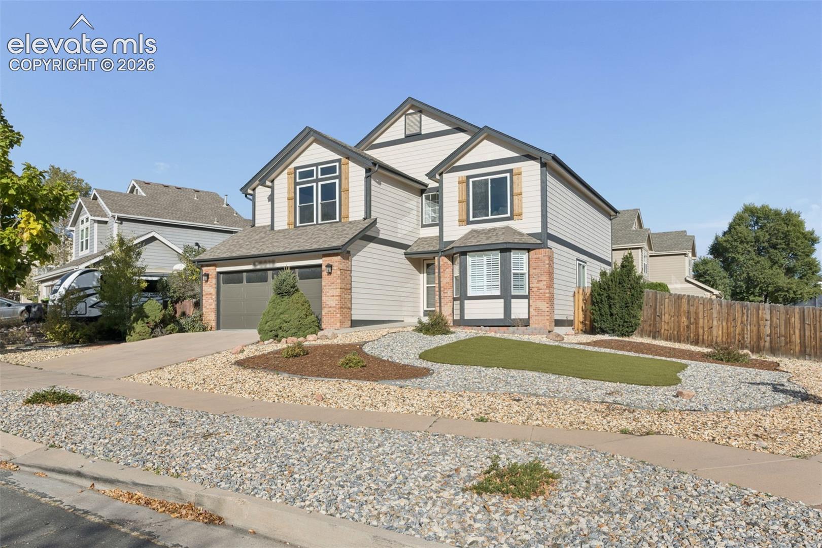 6019 Instone Circle