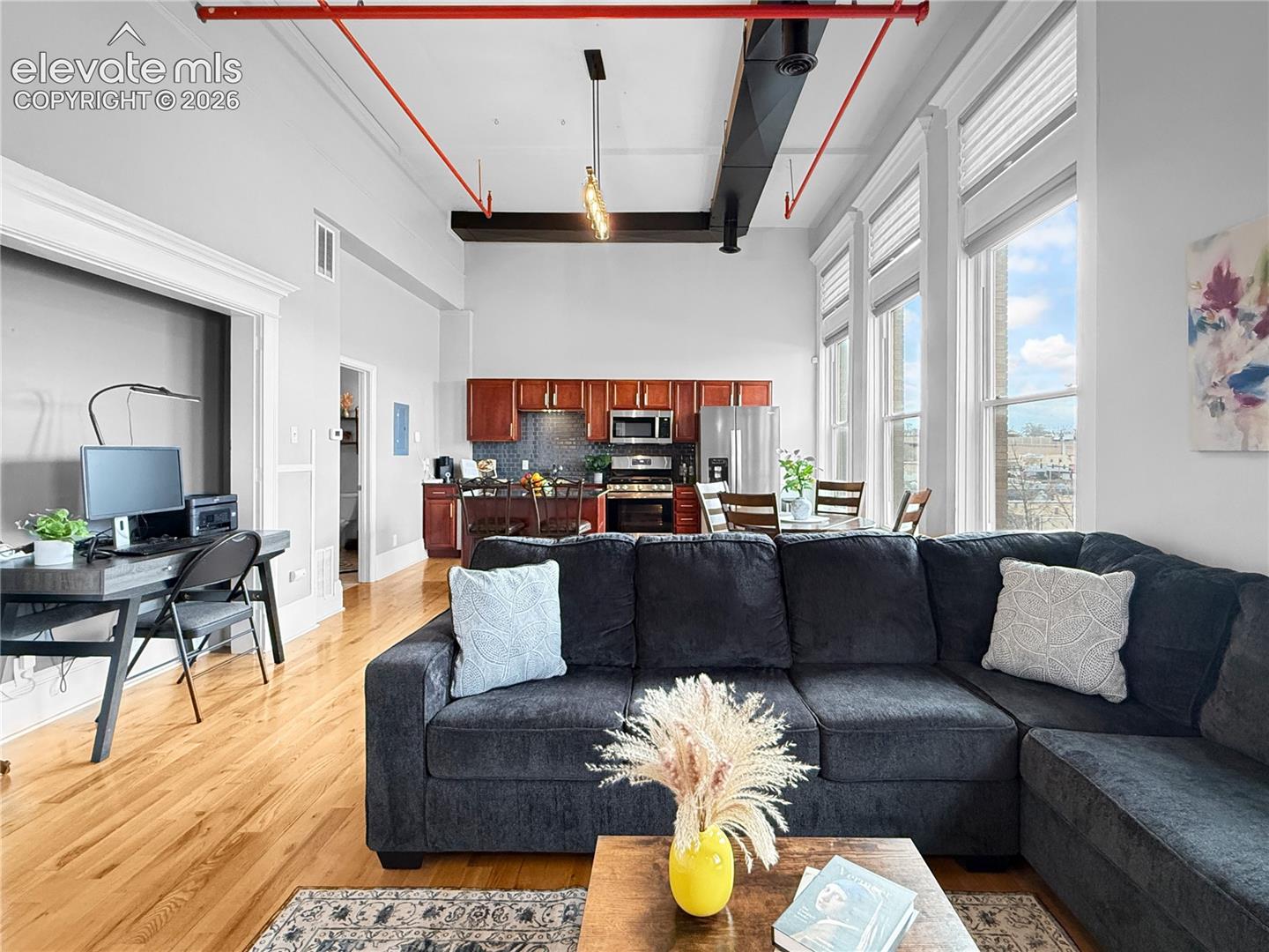 211 W 2nd Street 306