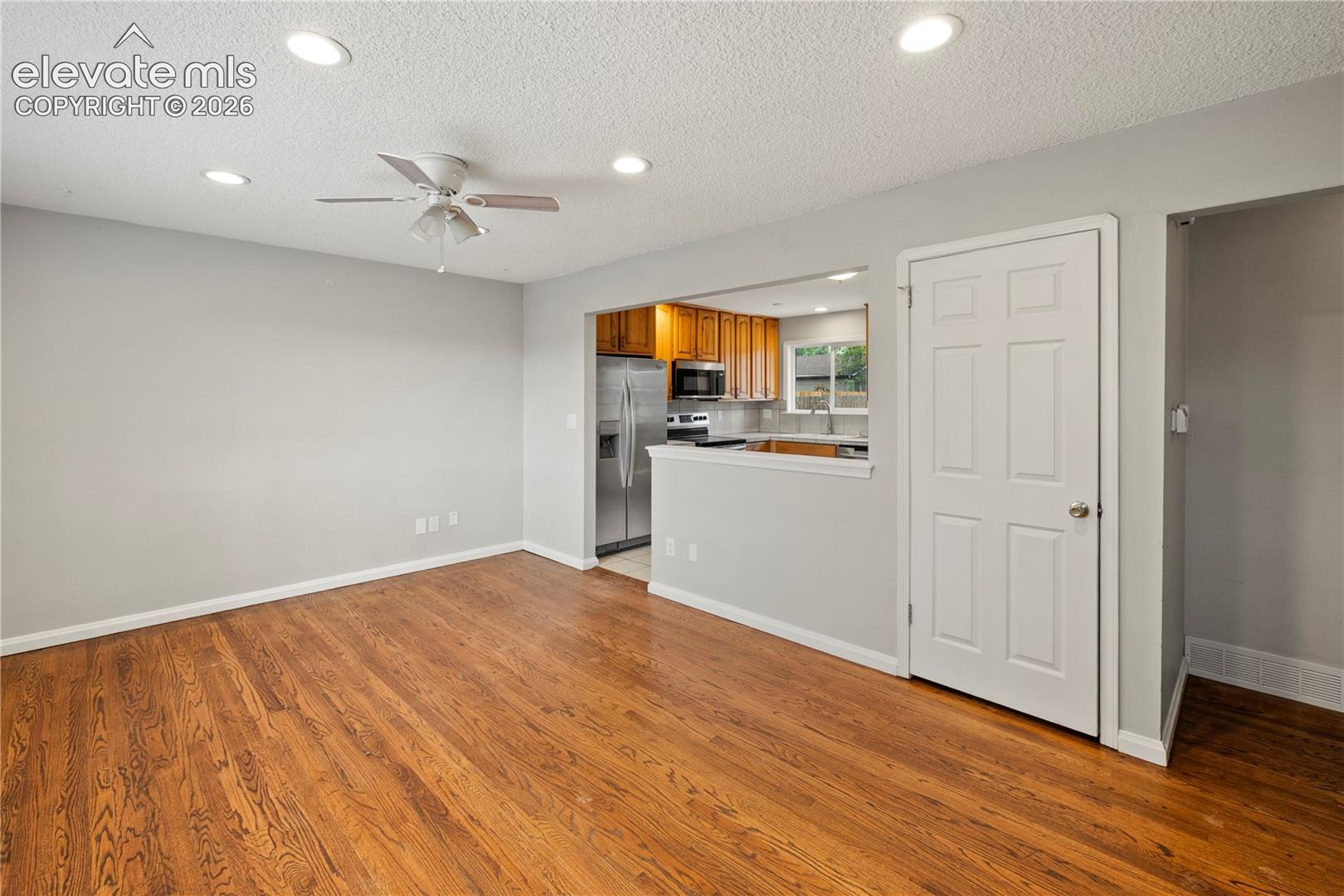 1019 Holmes Drive