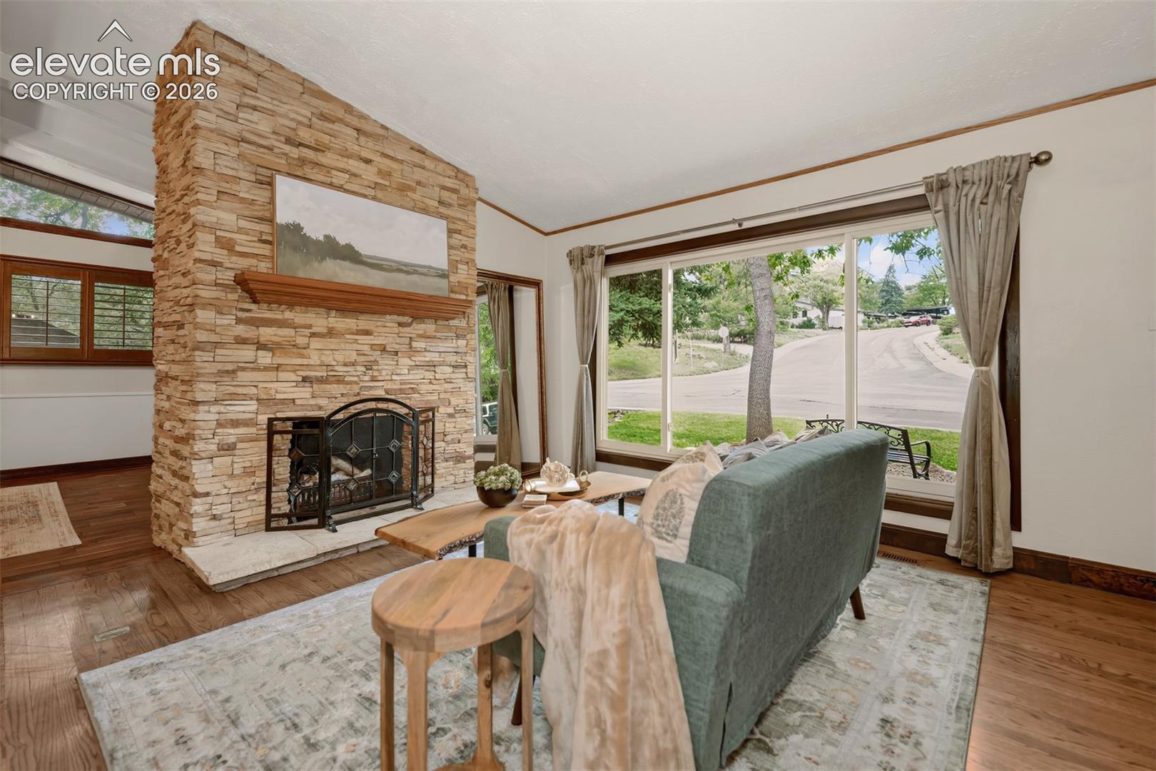 1017 Venus Drive
