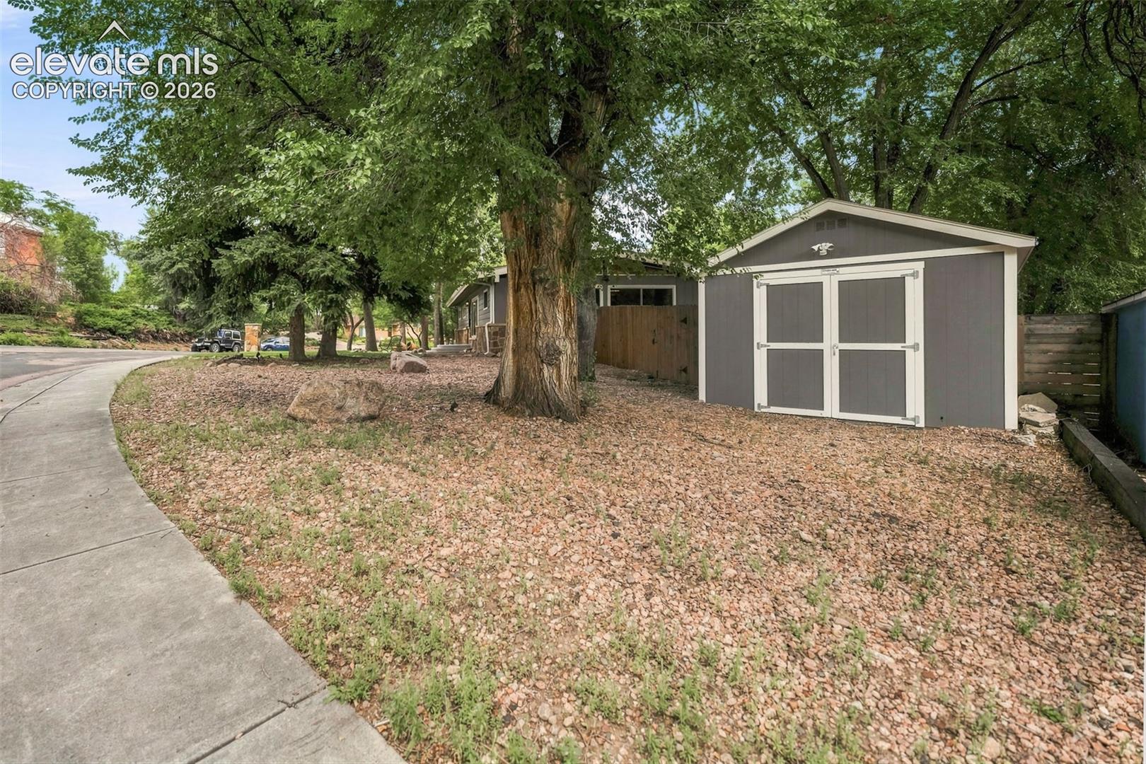 1017 Venus Drive