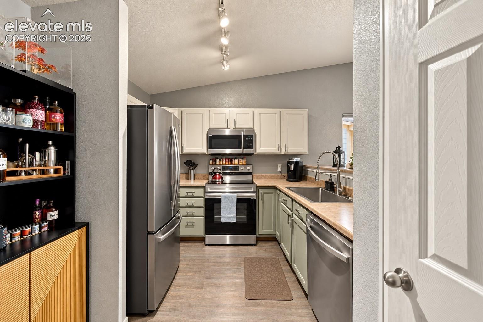 1324 Silver Hawk Court