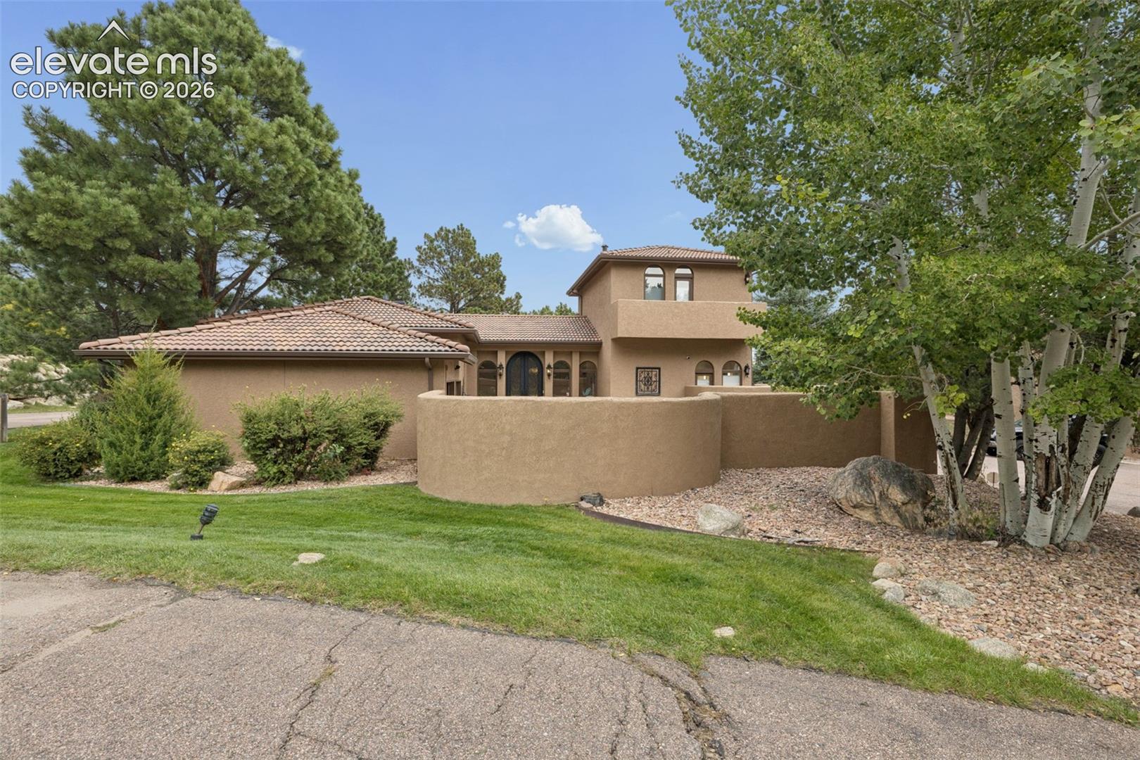 860 Appian Court