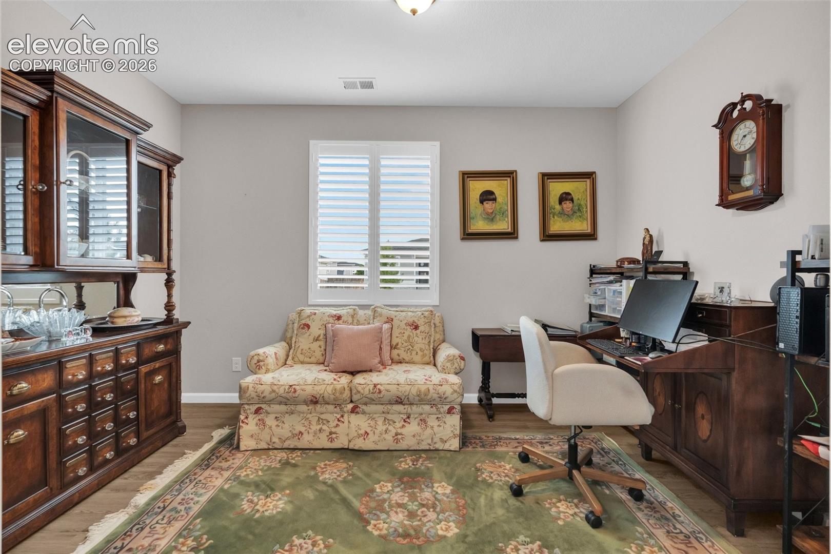 1592 Maggie Mae Lane