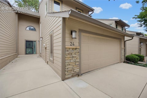 Photo of 24 Woodbridge Drive, Colorado Springs, CO 80906 (MLS # 3737129)