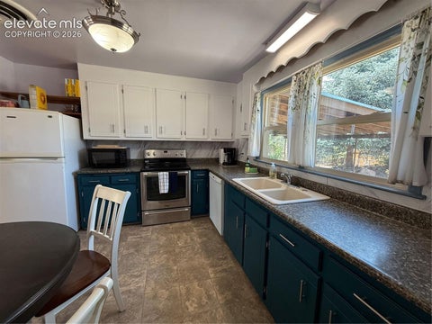 Tiny photo for 1109 Mass Street, Pueblo, CO 81001 (MLS # 3171725)