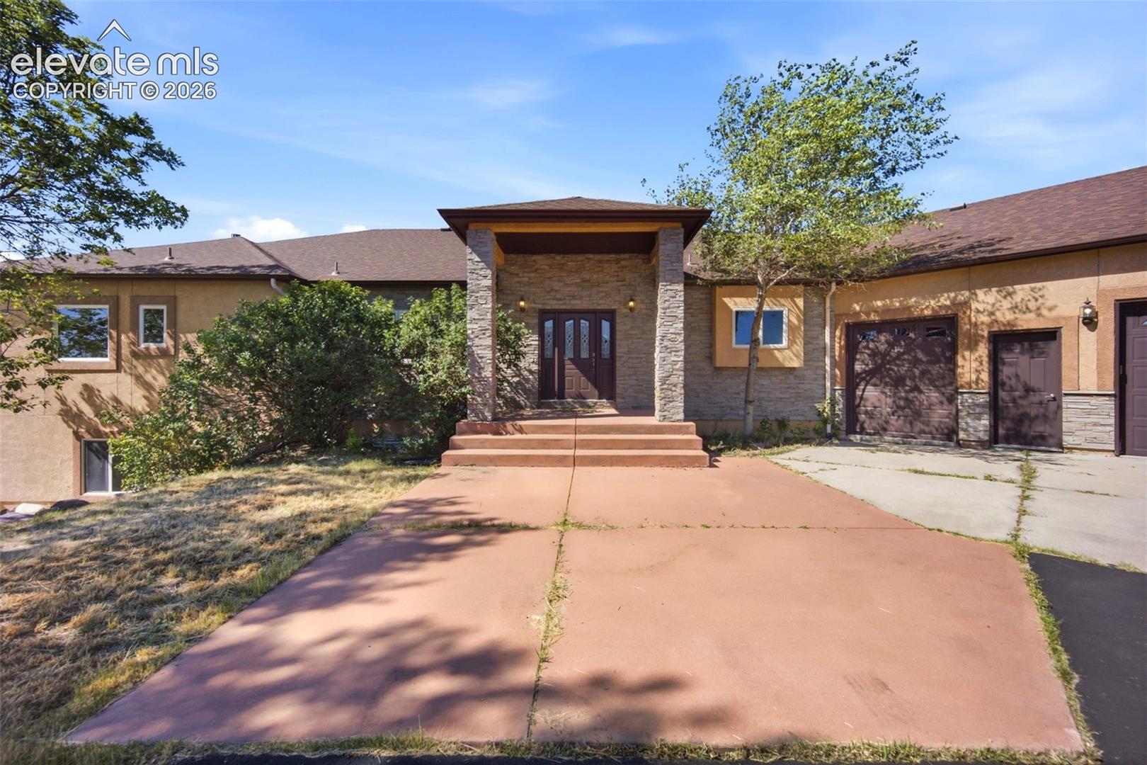19531 St Giles Court