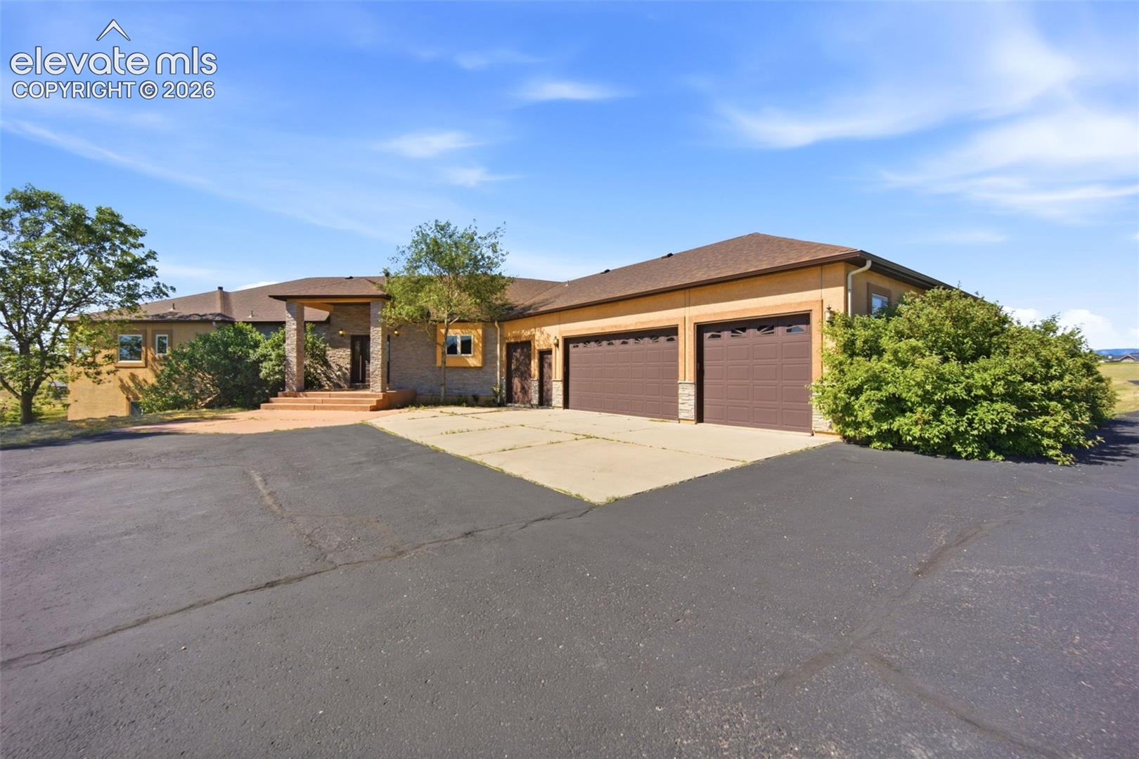 19531 St Giles Court