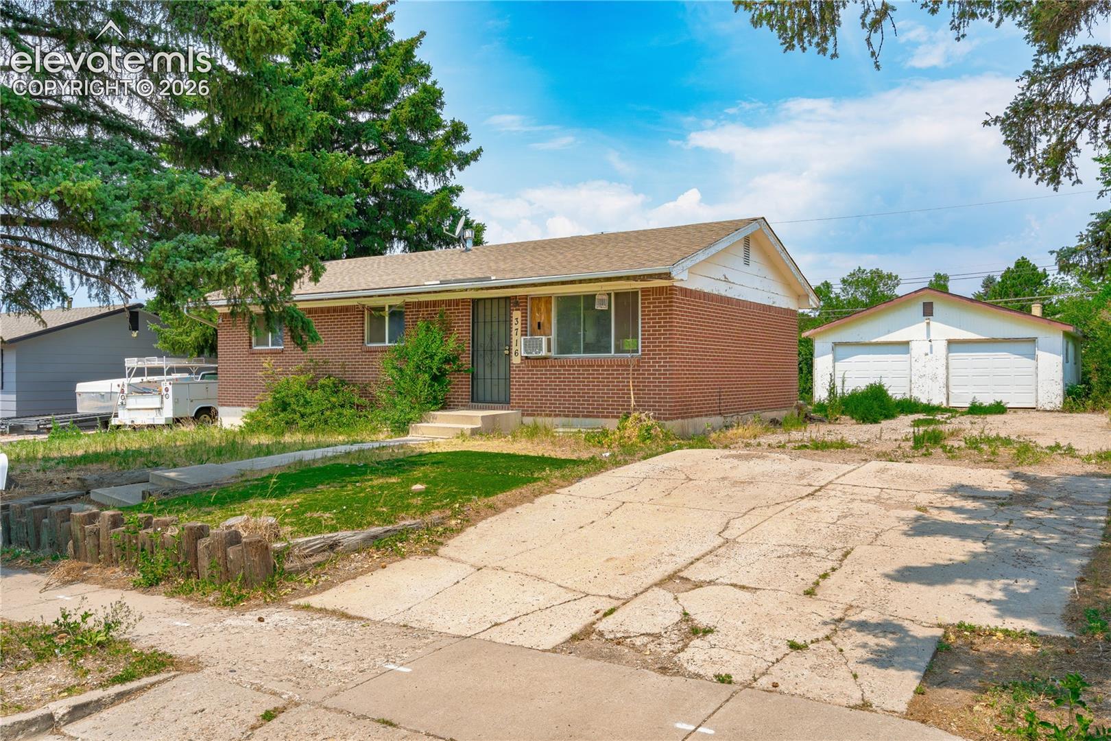 3716 Meadowland Boulevard