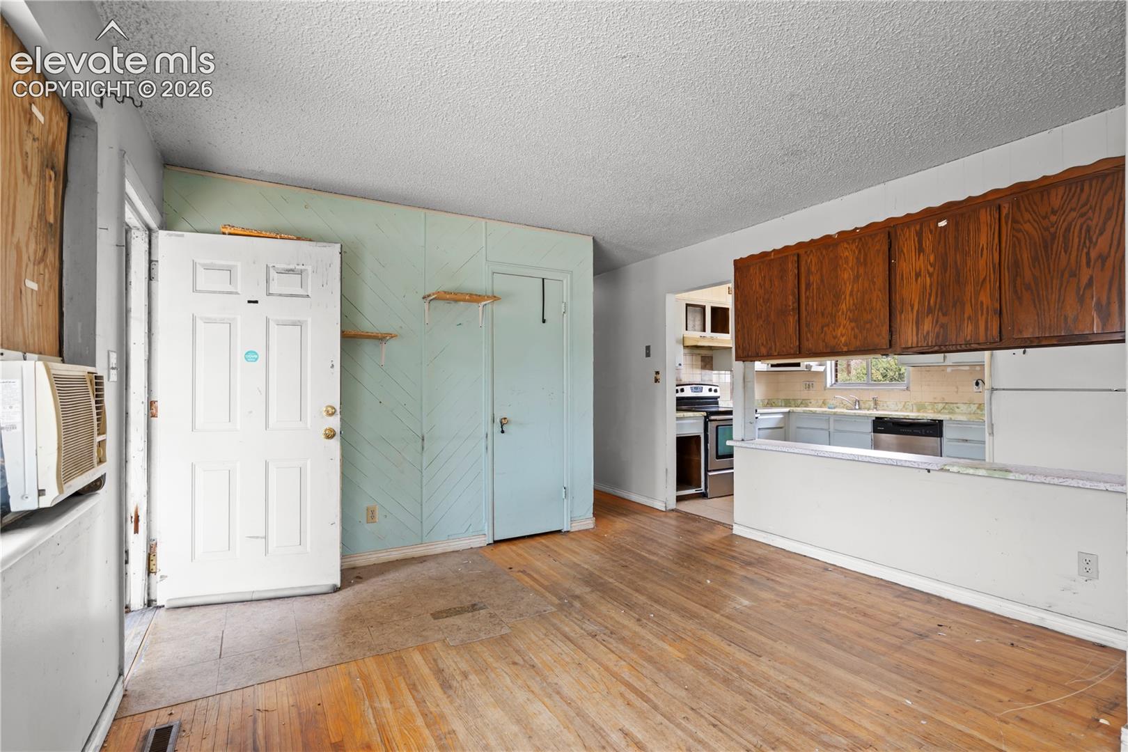 3716 Meadowland Boulevard