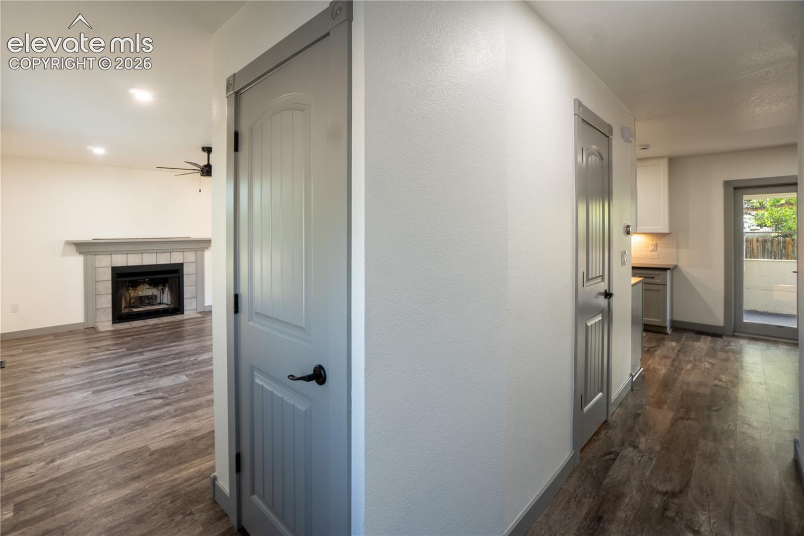 6630 Cottonwood Grove Drive
