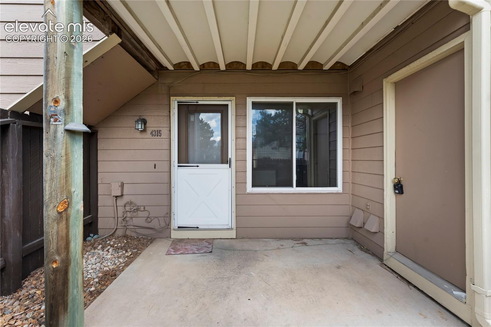 4315 Hawks Lookout Lane