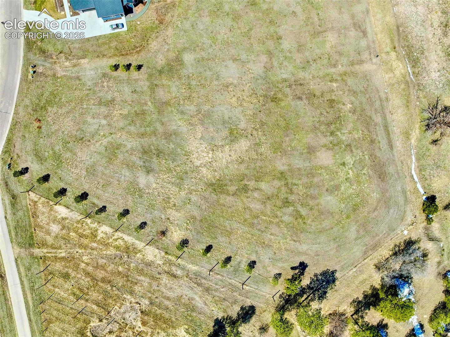 2568 Fox View Trail