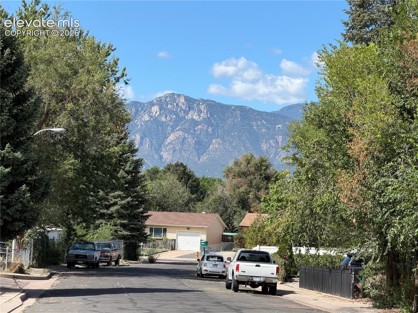 4460 Carolyn Drive
