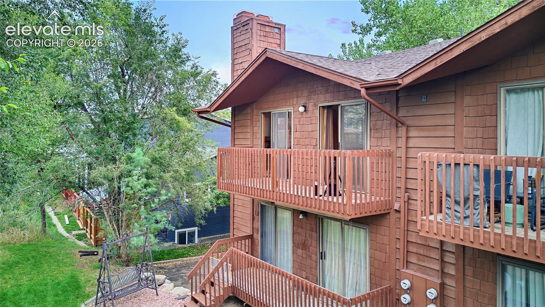 2526 Plumtree Grove